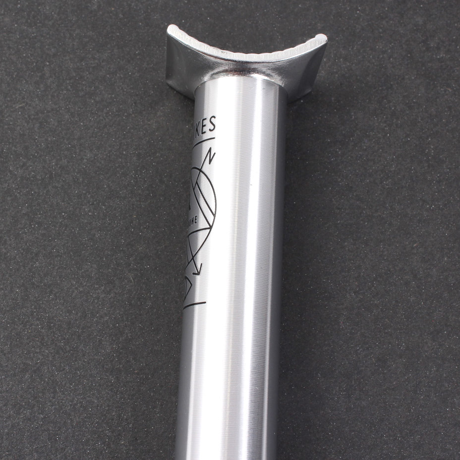 BMX Sattelstange KHE PIVOTAL 25,4mm x 200mm BMX Sattelstange in Silber von der Seite