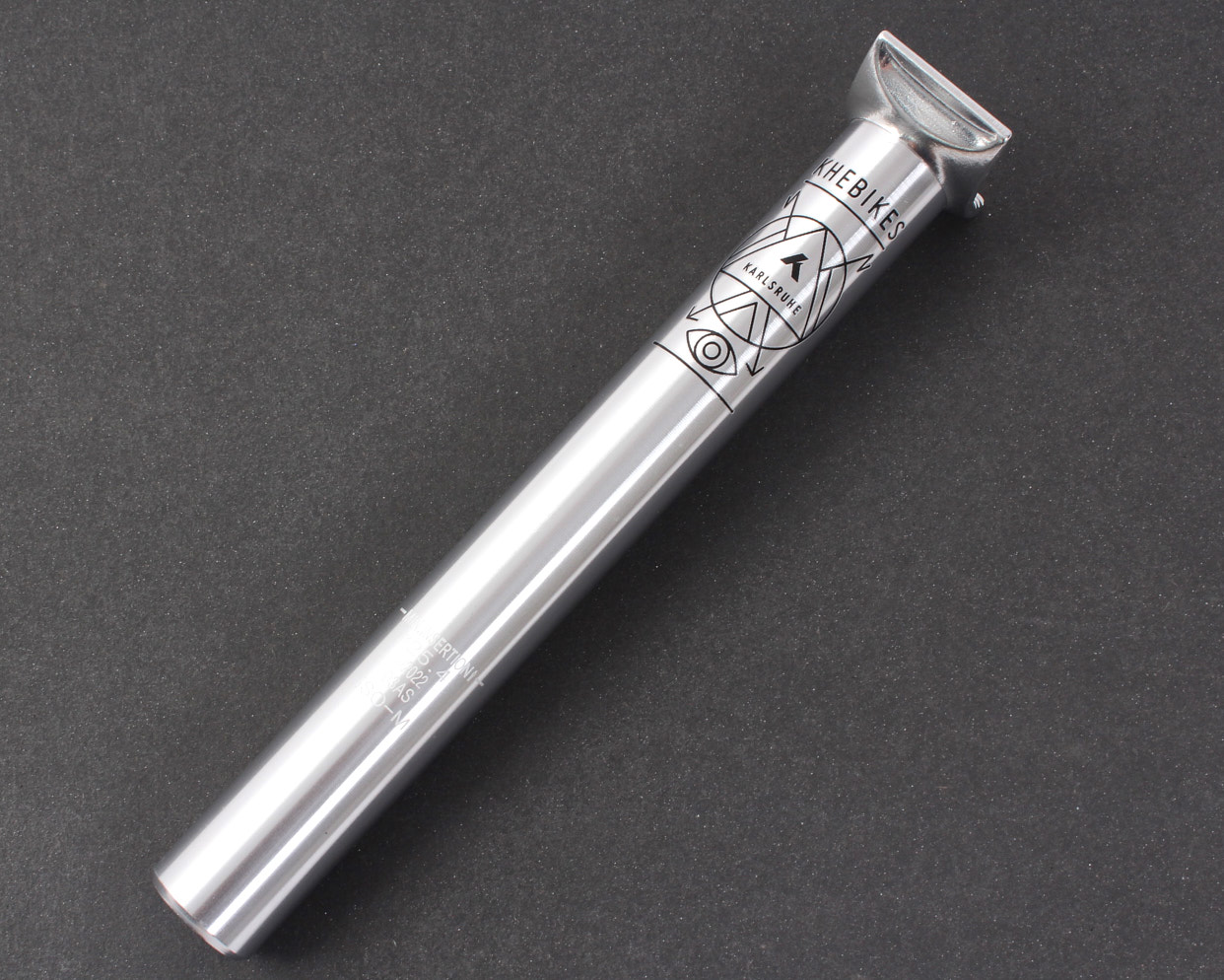 BMX Sattelstange KHE PIVOTAL 25,4mm x 200mm 200mm lange silberne Sattelstange mit Logo