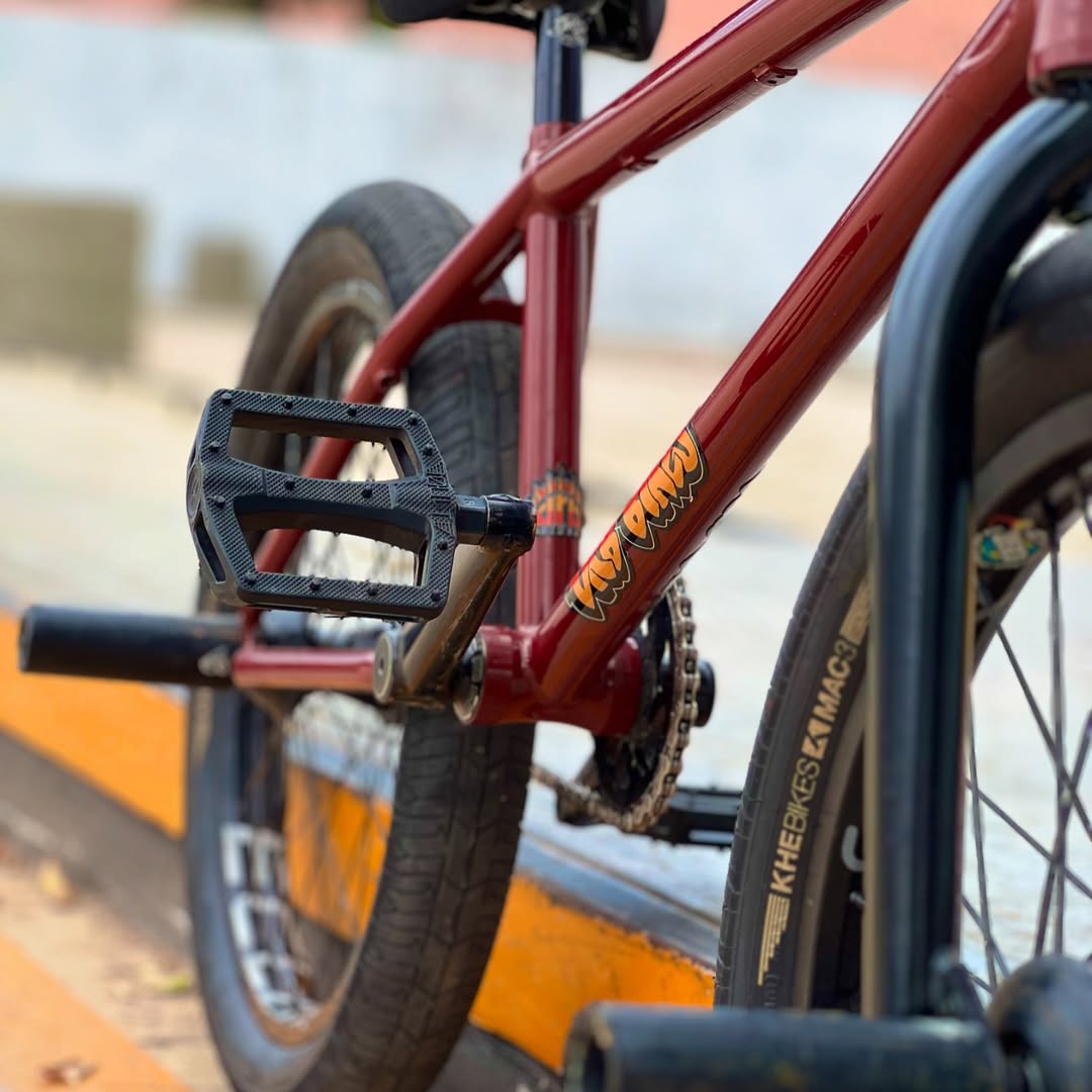 BMX Laufradsatz inkl. Reifen KHE MAC3 20 Zoll 14mm / 10mm S/B