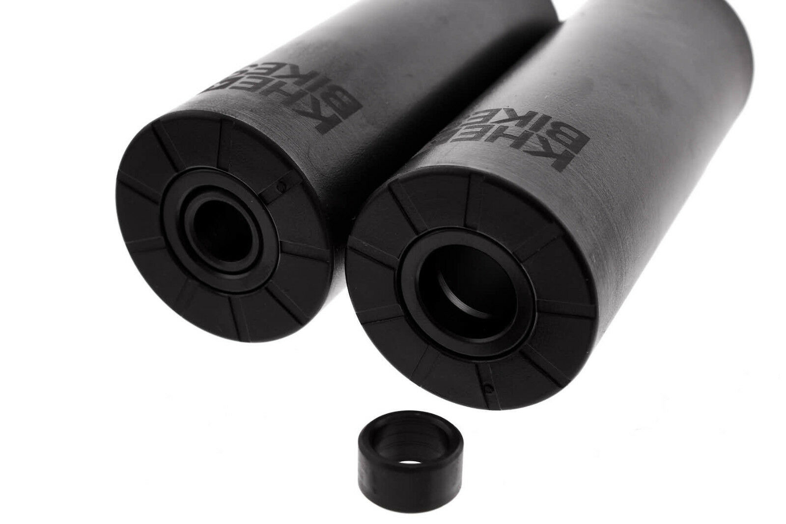 Nahansicht KHEbikes Pegs 2nd Pro Paar für 10 und 14mm Achsen