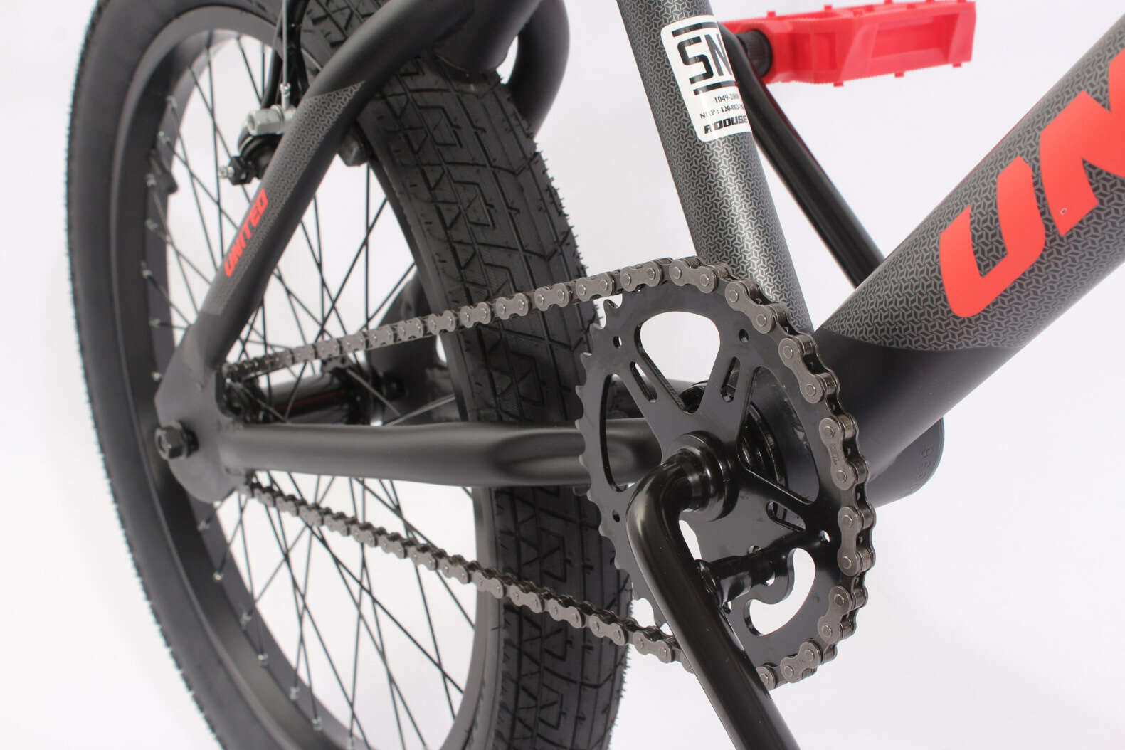 B-Ware N3: BMX Fahrrad KHE X UNITED ROOUSE 20 Zoll 11,65kg B-Ware N3: BMX Fahrrad KHE X UNITED ROOUSE 20 Zoll 11,65kg
