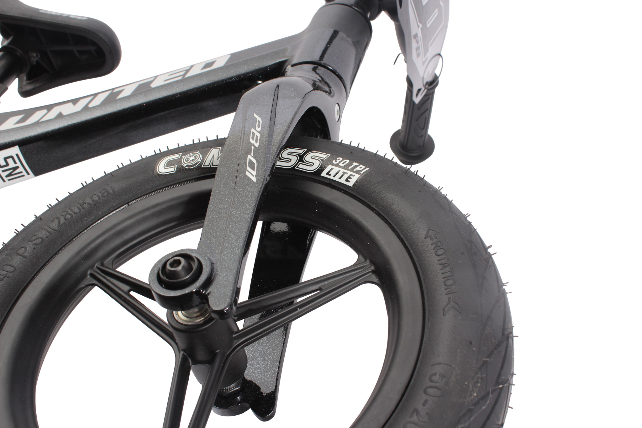 BMX bike balance bike magnesium KHE UNITED 12 inch 2.9kg BMX bike balance bike magnesium KHE UNITED 12 inch 2.9kg