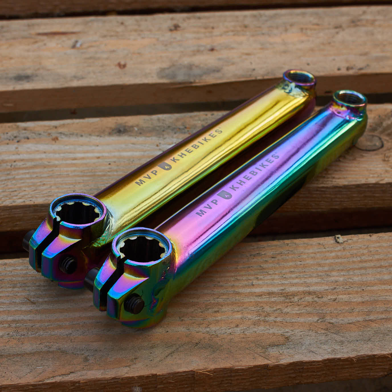 KHE Diamond BMX Griffe – Supersafe Halterung Mit Flange Und Coolen Pyramidenprofil, Knallorange