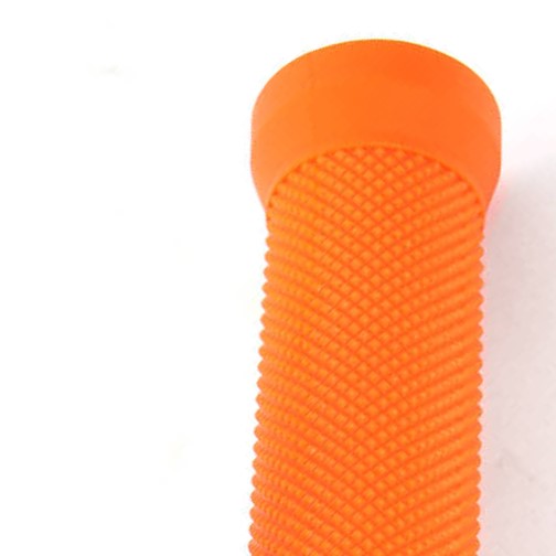 Nahaufnahme Griffende mit niedrigem Flansch und Pyramiden Profil