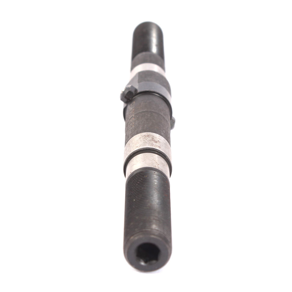 Seitansicht 175mm langer BMX Achse in Schwarz Seitansicht 175mm langer BMX Achse in Schwarz